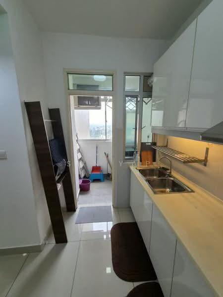 Apartment for Rent at Austin Suites (Permata Austin) - Sun Yap - Kitchen - PropertyGuru.com.my