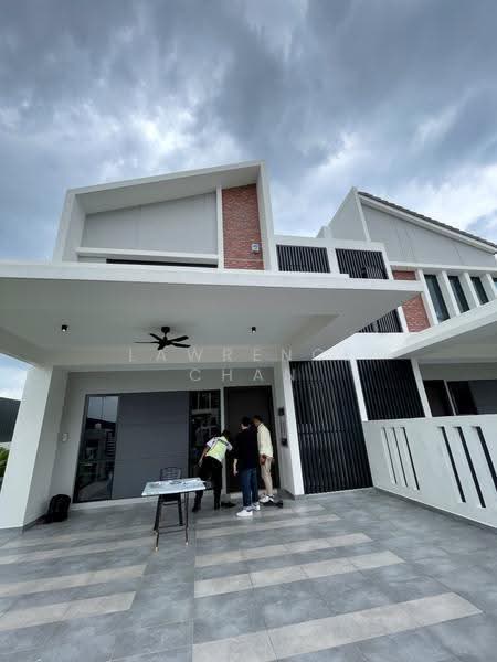 Cluster House for Sale in Shah Alam (Selangor) - Lawrence Chan - Exterior - PropertyGuru.com.my