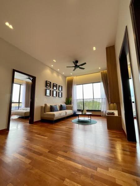 Cluster House for Sale in Shah Alam (Selangor) - Lawrence Chan - Living Room - PropertyGuru.com.my
