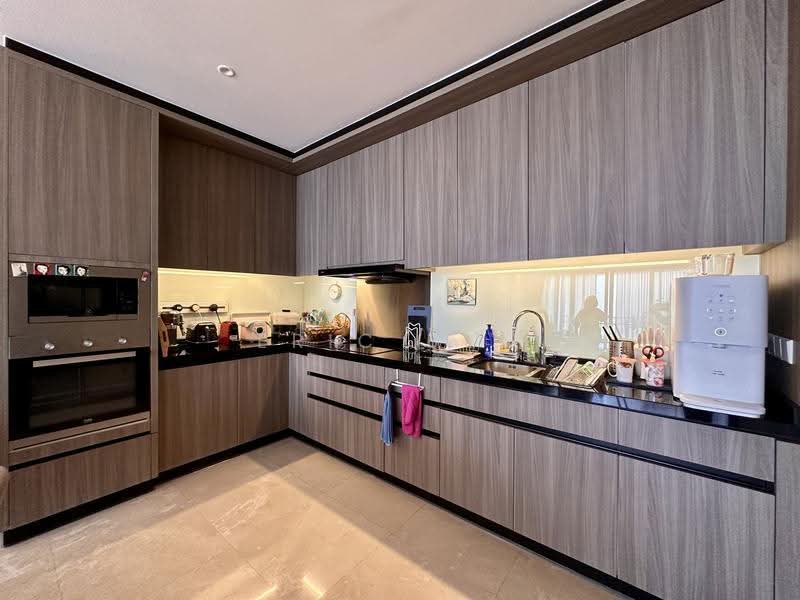 Kediaman Servis untuk Dijual di Straits Residences - Eric Boh - Kitchen - PropertyGuru.com.my