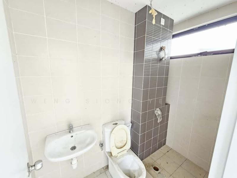 Semi-Detached House for Sale in Setia Ecohill (Semenyih) - Dexter Yeong - Bathroom - PropertyGuru.com.my