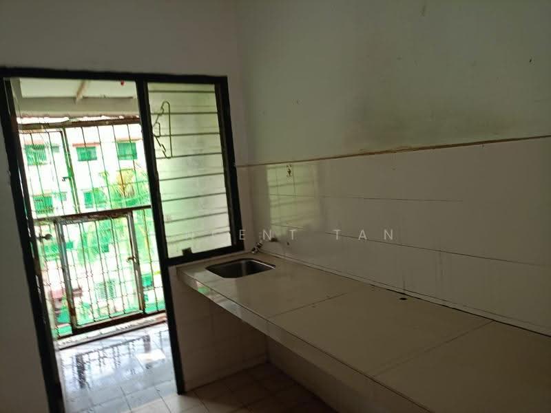 Apartment for Rent at Palma Apartment (Bandar Country Homes) - Vincent Tan - Kitchen - PropertyGuru.com.my