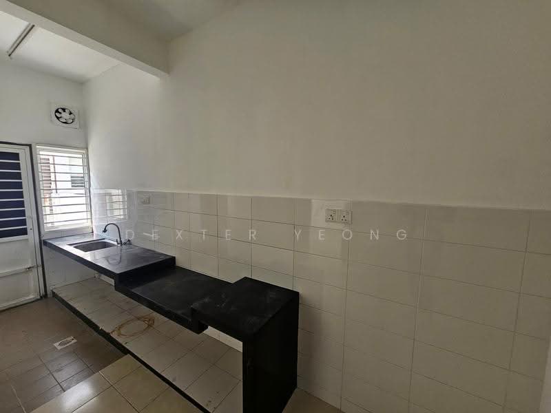 2-storey Terraced House for Sale in Setia Ecohill (Semenyih) - Dexter Yeong - Kitchen - PropertyGuru.com.my
