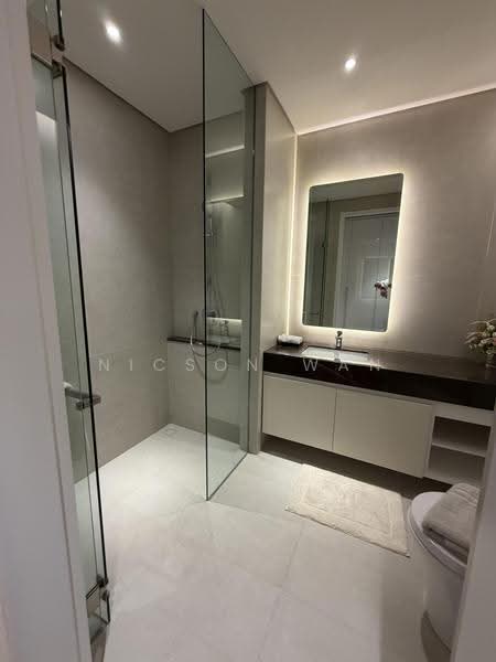 Service Residence for Sale at Pavilion Damansara Heights - Nicson Wan - Bathroom - PropertyGuru.com.my