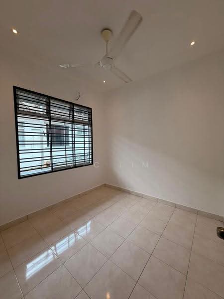 1-storey Terraced House for Sale in Taman Mount Austin (Tebrau) - Vic Lim - Interior - PropertyGuru.com.my