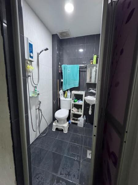 Rumah Teres 1-Tingkat untuk Dijual di Taman Bunga Raya (Setapak) - Bryan Ng - Bathroom - PropertyGuru.com.my