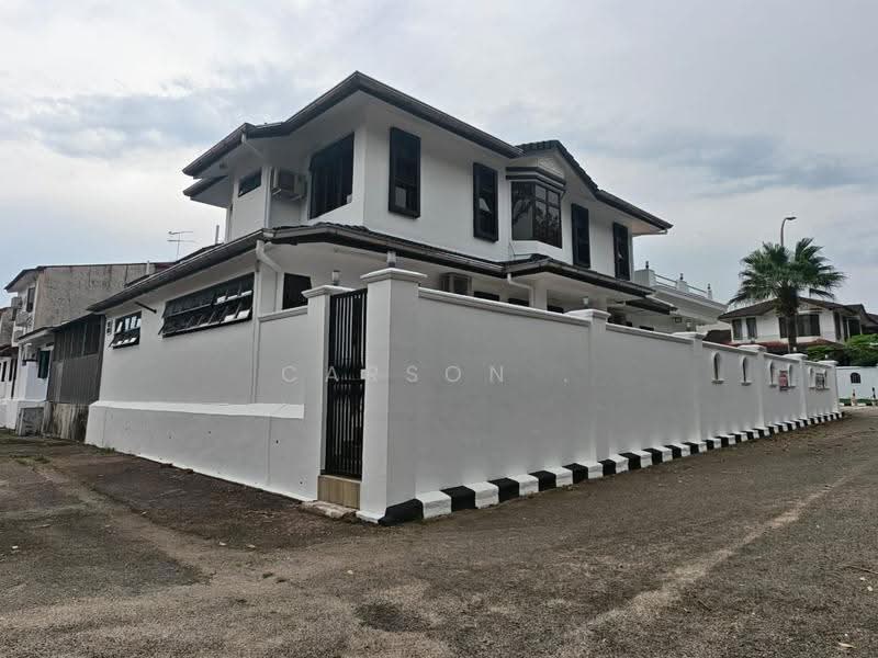 Rumah Teres 2-Tingkat untuk Dijual di Taman Desa Tebrau (Tebrau) - Carson . - Exterior - PropertyGuru.com.my