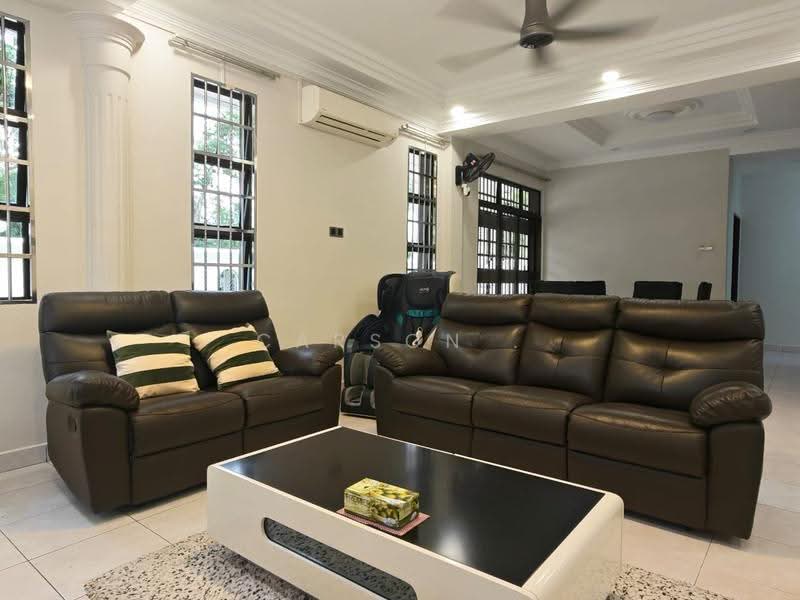 Rumah Teres 2-Tingkat untuk Dijual di Taman Desa Tebrau (Tebrau) - Carson . - Living Room - PropertyGuru.com.my