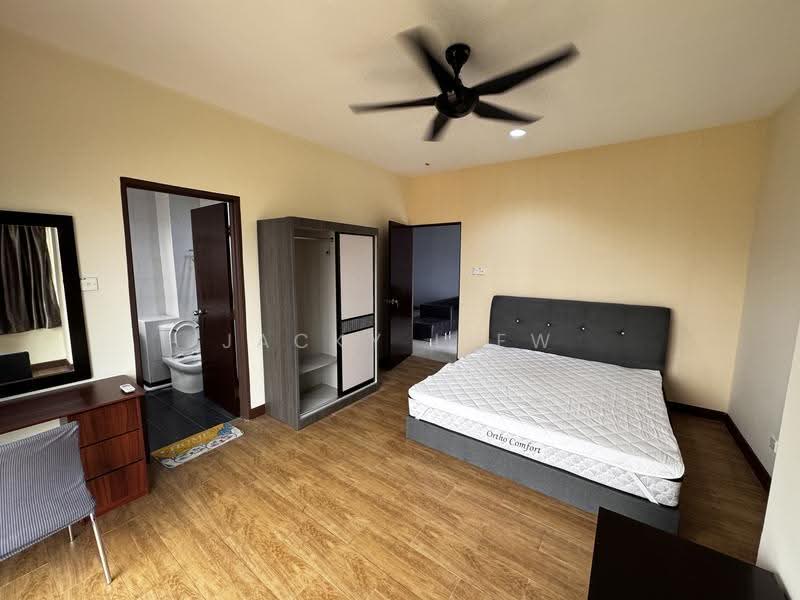 Kediaman Servis untuk Disewa di Tower Regency - Jacky Liew - Bedroom - PropertyGuru.com.my