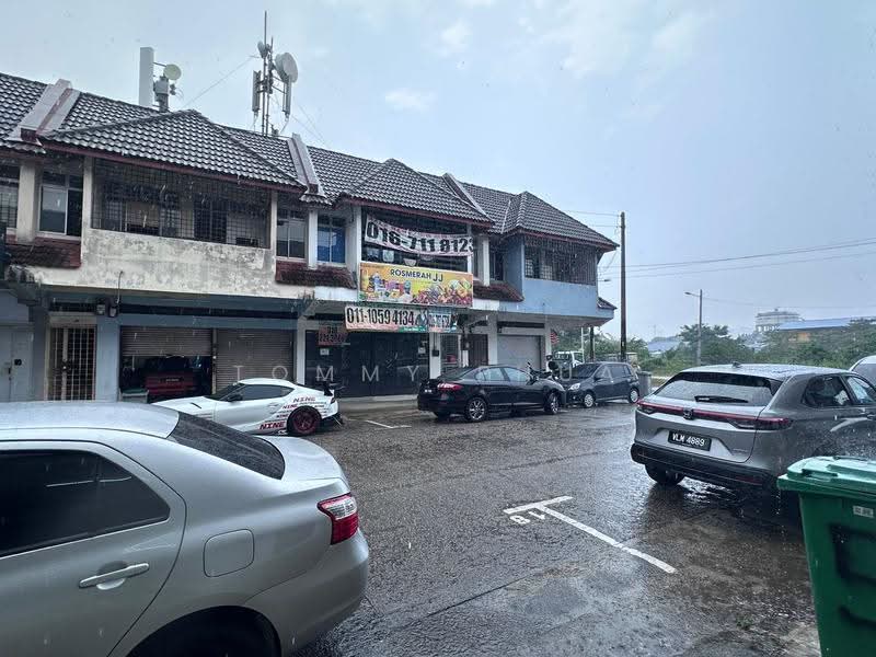 Shop for Rent in Taman Daya (Johor Bahru) - Tommy Phua - Exterior - PropertyGuru.com.my