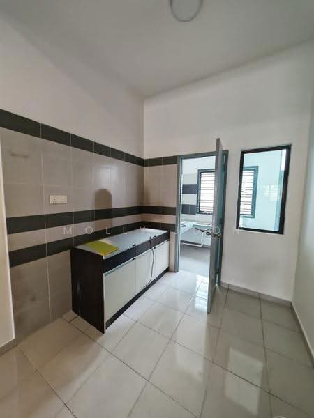 2-storey Terraced House for Rent in Kulai (Johor) - Molly Joon - Kitchen - PropertyGuru.com.my