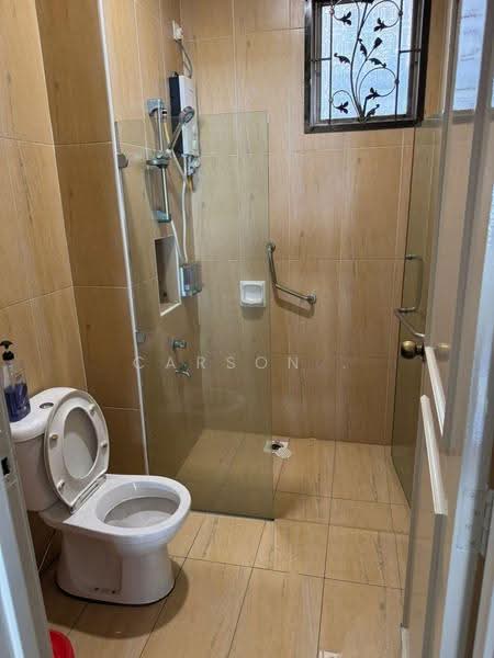 Banglo Pautan untuk Disewa di Taman Mount Austin (Tebrau) - Carson . - Bathroom - PropertyGuru.com.my