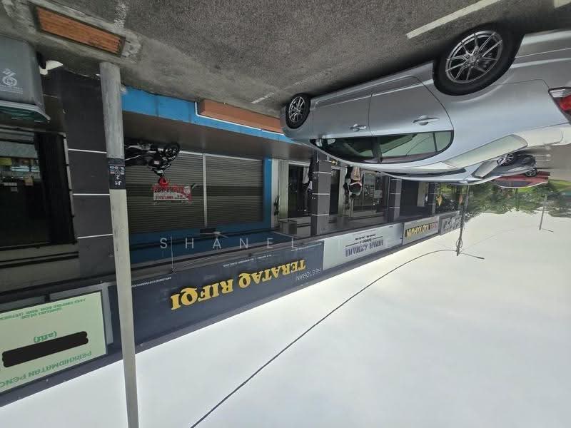 Kedai untuk Dijual di Taman Idaman (Kluang) - Shanel Tee - Exterior - PropertyGuru.com.my