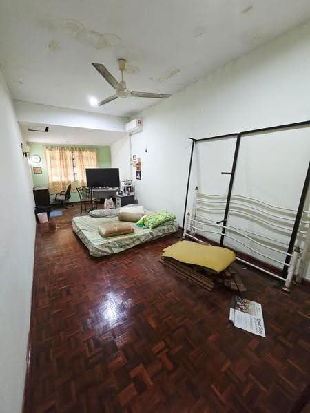 Rumah Teres 2-Tingkat untuk Dijual di Taman Midah (Cheras) - Frankie Ong - Bedroom - PropertyGuru.com.my