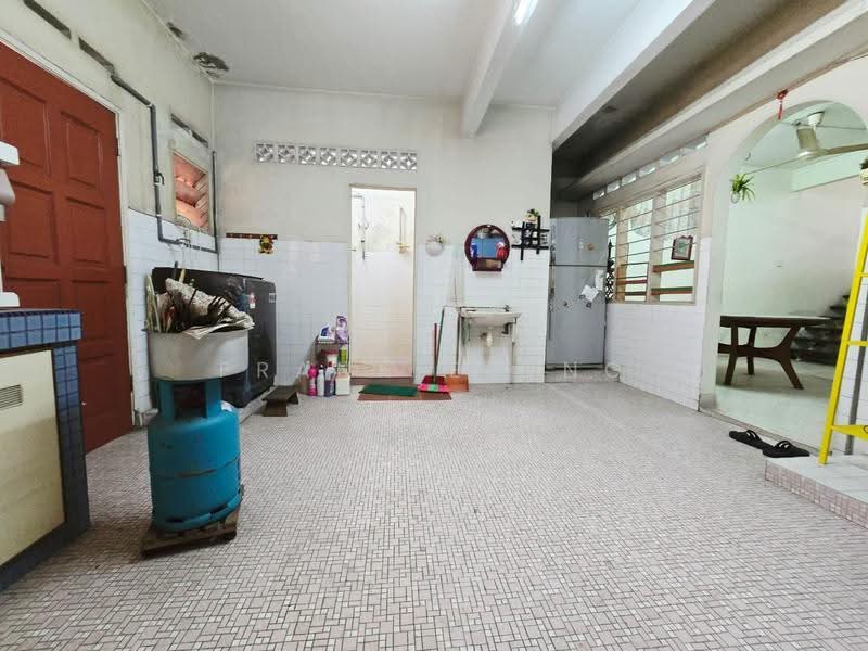 Rumah Teres 2-Tingkat untuk Dijual di Taman Midah (Cheras) - Frankie Ong - Kitchen - PropertyGuru.com.my