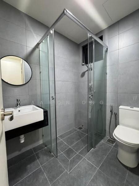 Kediaman Servis untuk Dijual di Sunway Avila Residences - Aaron Ong - Bathroom - PropertyGuru.com.my