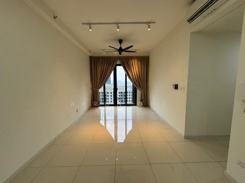 Kediaman Servis untuk Dijual di Sunway Avila Residences - Aaron Ong - Living Room - PropertyGuru.com.my
