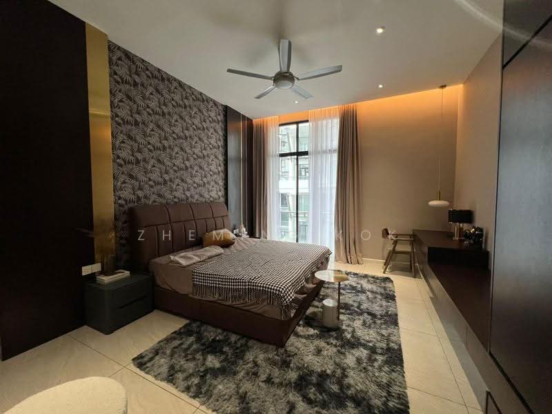 Condominium for Sale at 18 Madge - Zheming Kok - Bedroom - PropertyGuru.com.my