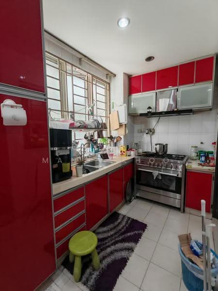 Condominium for Sale at Platinum Hill PV 8 - Mandy Khoo - Kitchen - PropertyGuru.com.my