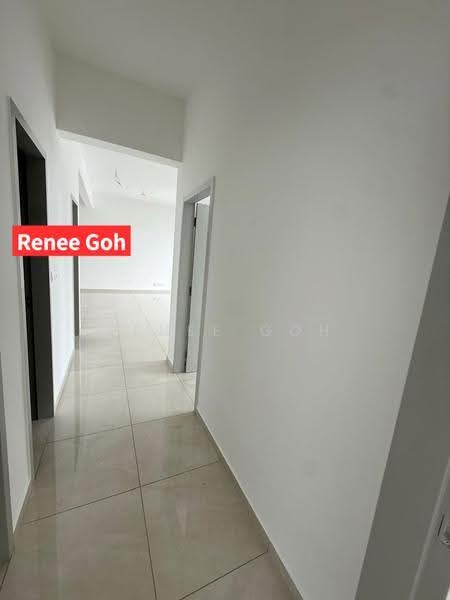 Kondominium untuk Dijual di Lucerne Residences - Renee Goh - Corridor - PropertyGuru.com.my