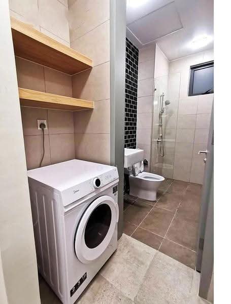 Kediaman Servis untuk Disewa di Union Suites - Yeong . - Bathroom - PropertyGuru.com.my
