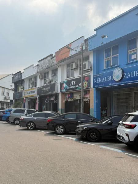 Shop / Office untuk Dijual di Taman Universiti (Skudai) - Cora Loh - Exterior - PropertyGuru.com.my