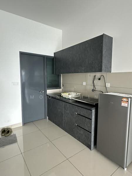 Kondominium untuk Disewa di The Hermington - Moon Chin - Kitchen - PropertyGuru.com.my