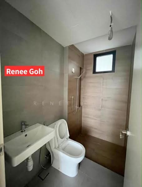 Kediaman Servis untuk Dijual di Vivo Executive Apartment - Renee Goh - Bathroom - PropertyGuru.com.my
