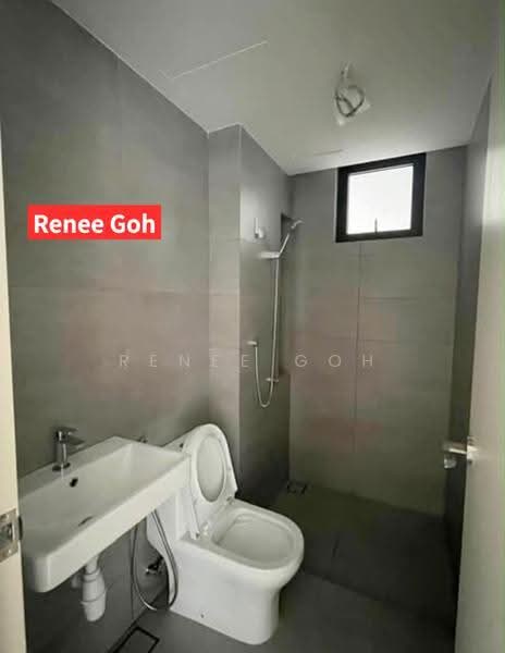 Kediaman Servis untuk Dijual di Vivo Executive Apartment - Renee Goh - Bathroom - PropertyGuru.com.my
