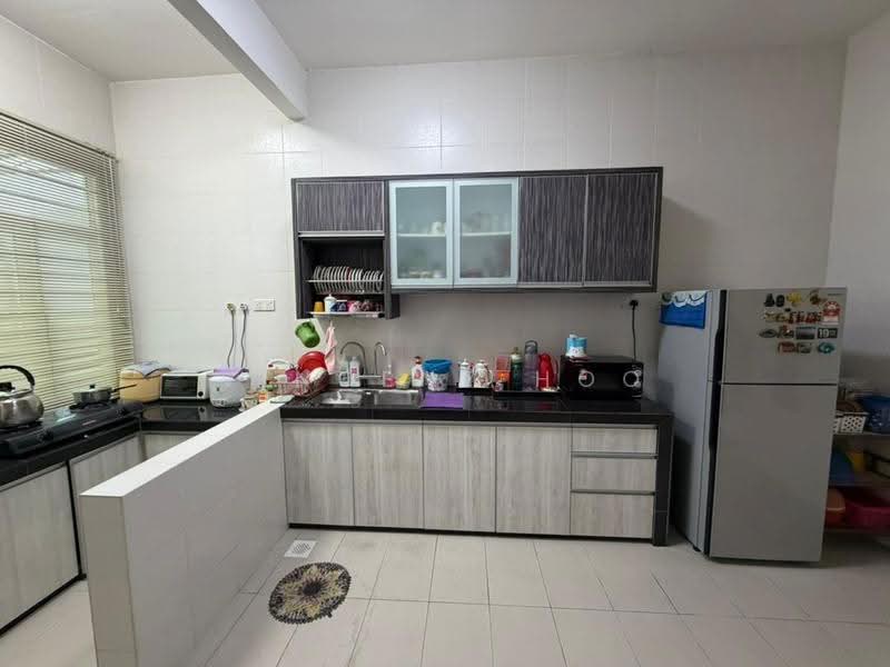 Rumah Teres 2-Tingkat untuk Dijual di TAMAN PUCHONG UTAMA (Puchong) - Vincent Hoo - Kitchen - PropertyGuru.com.my