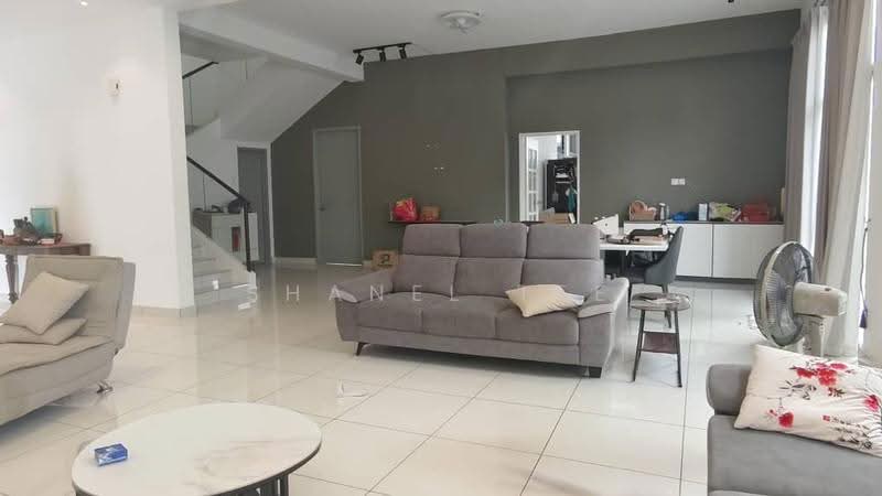 Rumah Berkembar untuk Dijual di Kluang (Johor) - Shanel Tee - Living Room - PropertyGuru.com.my