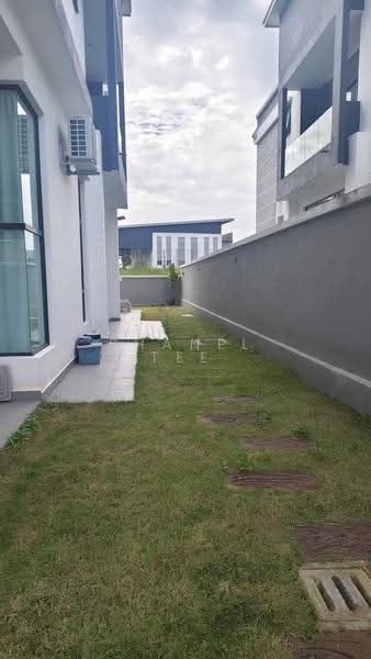 Rumah Berkembar untuk Dijual di Kluang (Johor) - Shanel Tee - Exterior - PropertyGuru.com.my