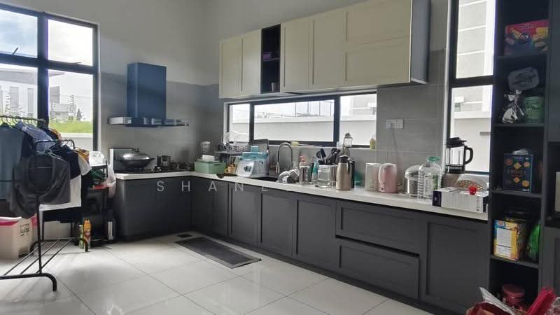 Rumah Berkembar untuk Dijual di Kluang (Johor) - Shanel Tee - Kitchen - PropertyGuru.com.my
