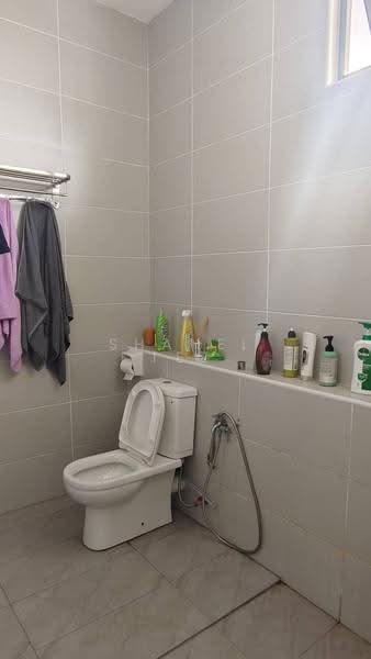 Rumah Berkembar untuk Dijual di Kluang (Johor) - Shanel Tee - Bathroom - PropertyGuru.com.my