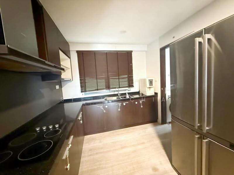 Pangsapuri untuk Disewa di Molek Pine 3 - Stella Chia - Kitchen - PropertyGuru.com.my