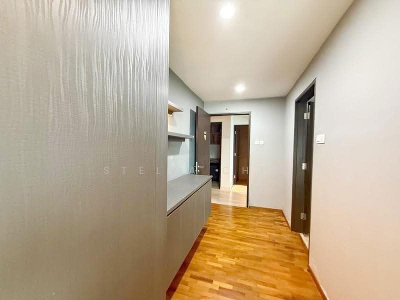 Pangsapuri untuk Disewa di Molek Pine 3 - Stella Chia - Corridor - PropertyGuru.com.my