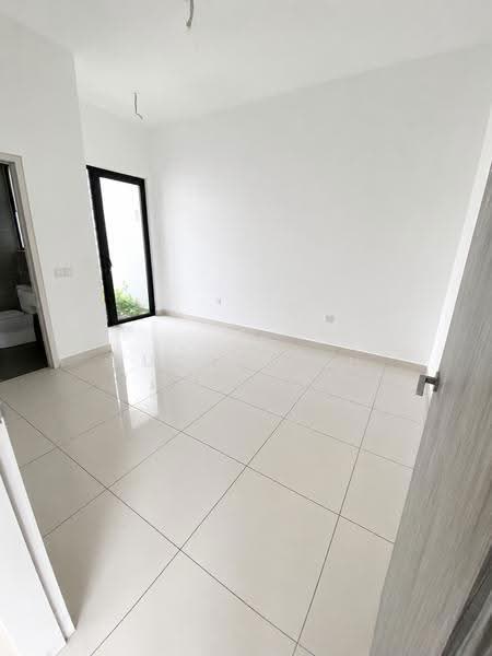 2-storey Terraced House for Sale in U16, Elmina Gardens (Shah Alam) - Lucas Loh - Interior - PropertyGuru.com.my