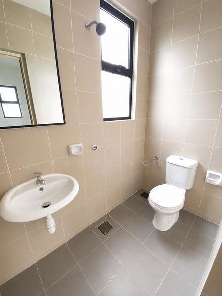 2-storey Terraced House for Sale in U16, Elmina Gardens (Shah Alam) - Lucas Loh - Bathroom - PropertyGuru.com.my