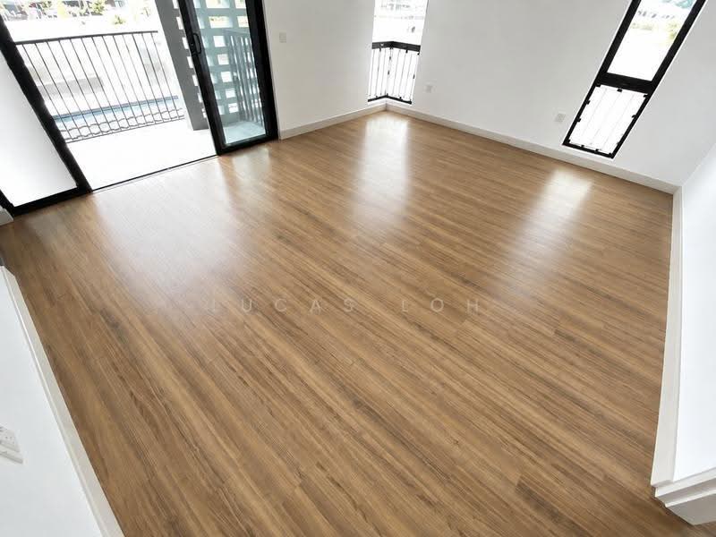 2-storey Terraced House for Sale in U16, Elmina Gardens (Shah Alam) - Lucas Loh - Balcony - PropertyGuru.com.my