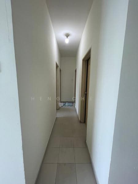 Pangsapuri untuk Disewa di Lake View Suites - Heng Chew Yen - PropertyGuru.com.my