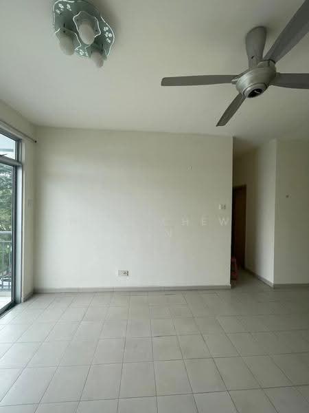 Pangsapuri untuk Disewa di Lake View Suites - Heng Chew Yen - PropertyGuru.com.my