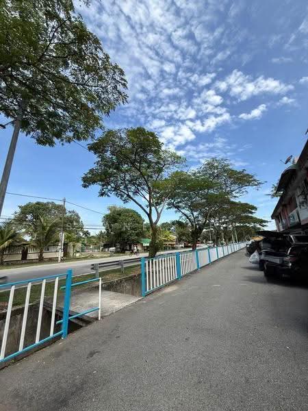 Kedai untuk Dijual di Taman Sri Paya (Kluang) - Shanel Tee - Exterior - PropertyGuru.com.my