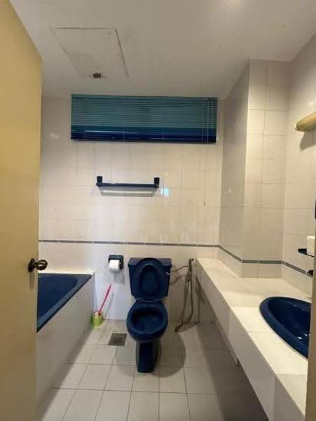 Condominium for Sale at Aloha Tower Condominium - Jameson Choo - Bathroom - PropertyGuru.com.my