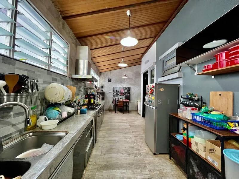 Semi-Detached House for Sale in Bandar Baru Bangi (Selangor) - Nadzmie Nasir - Kitchen - PropertyGuru.com.my