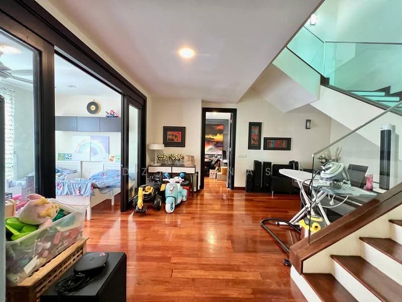 Semi-Detached House for Sale in Bandar Baru Bangi (Selangor) - Nadzmie Nasir - Interior - PropertyGuru.com.my