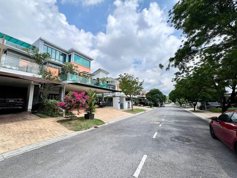 Semi-Detached House for Sale in Bandar Baru Bangi (Selangor) - Nadzmie Nasir - PropertyGuru.com.my