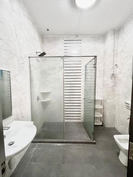 Rumah Berkembar untuk Dijual di Seksyen 9 (Shah Alam) - Zahir Ajran - PropertyGuru.com.my