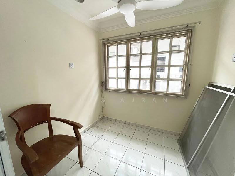 Rumah Berkembar untuk Dijual di Seksyen 9 (Shah Alam) - Zahir Ajran - PropertyGuru.com.my