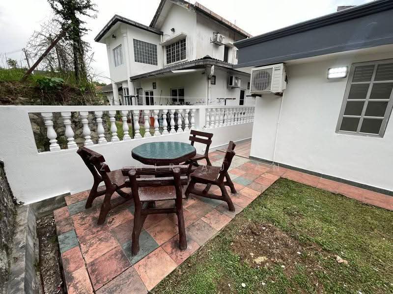 Rumah Berkembar untuk Dijual di Seksyen 9 (Shah Alam) - Zahir Ajran - PropertyGuru.com.my