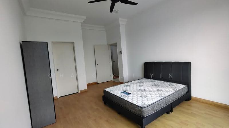 Kediaman Servis untuk Disewa di The Platino Serviced Apartment - Chang Kai Yin - Bedroom - PropertyGuru.com.my
